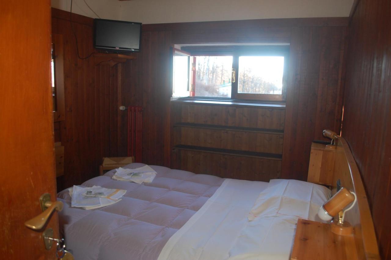 Hotel La Piccola Baita تيرمينيلو المظهر الخارجي الصورة