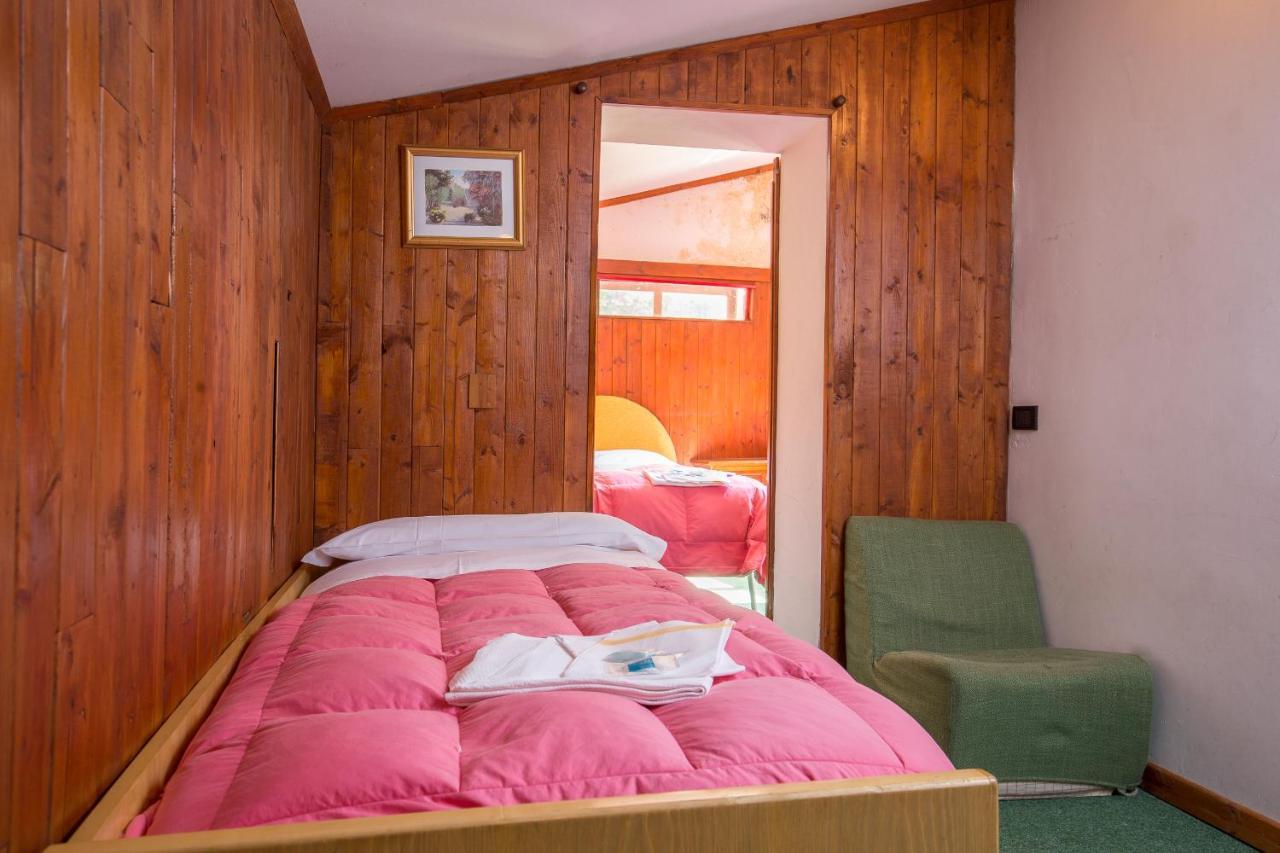 Hotel La Piccola Baita تيرمينيلو المظهر الخارجي الصورة