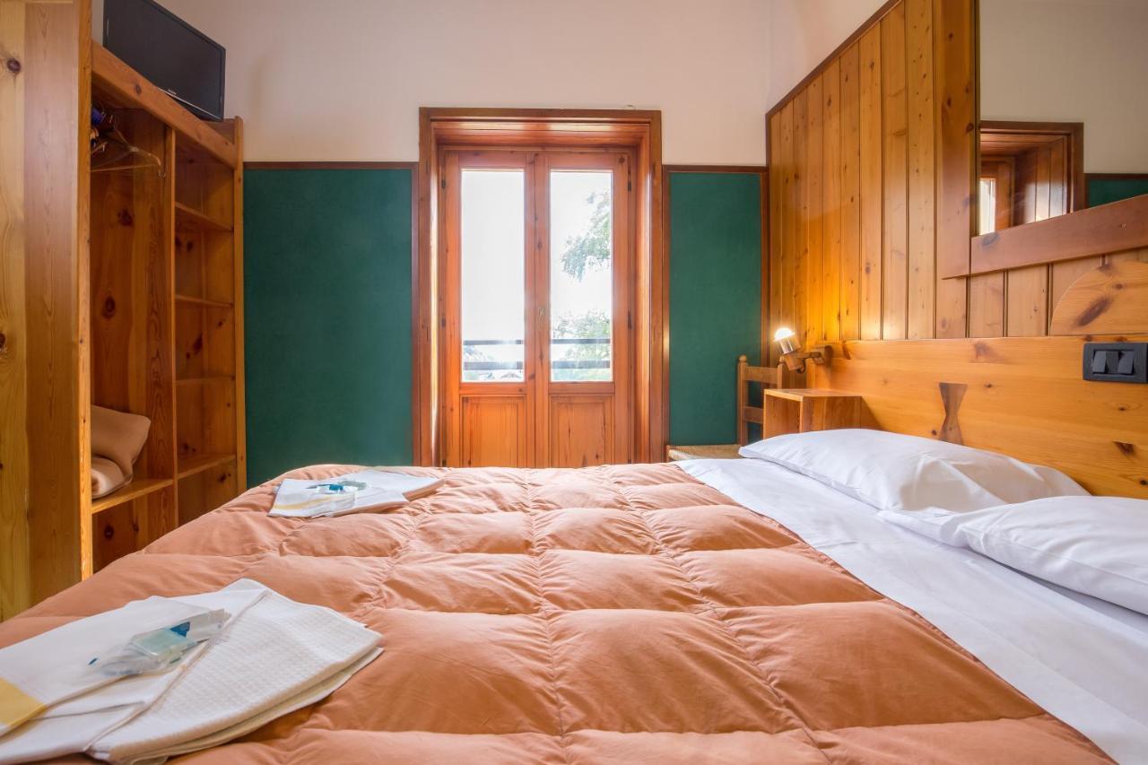 Hotel La Piccola Baita تيرمينيلو المظهر الخارجي الصورة