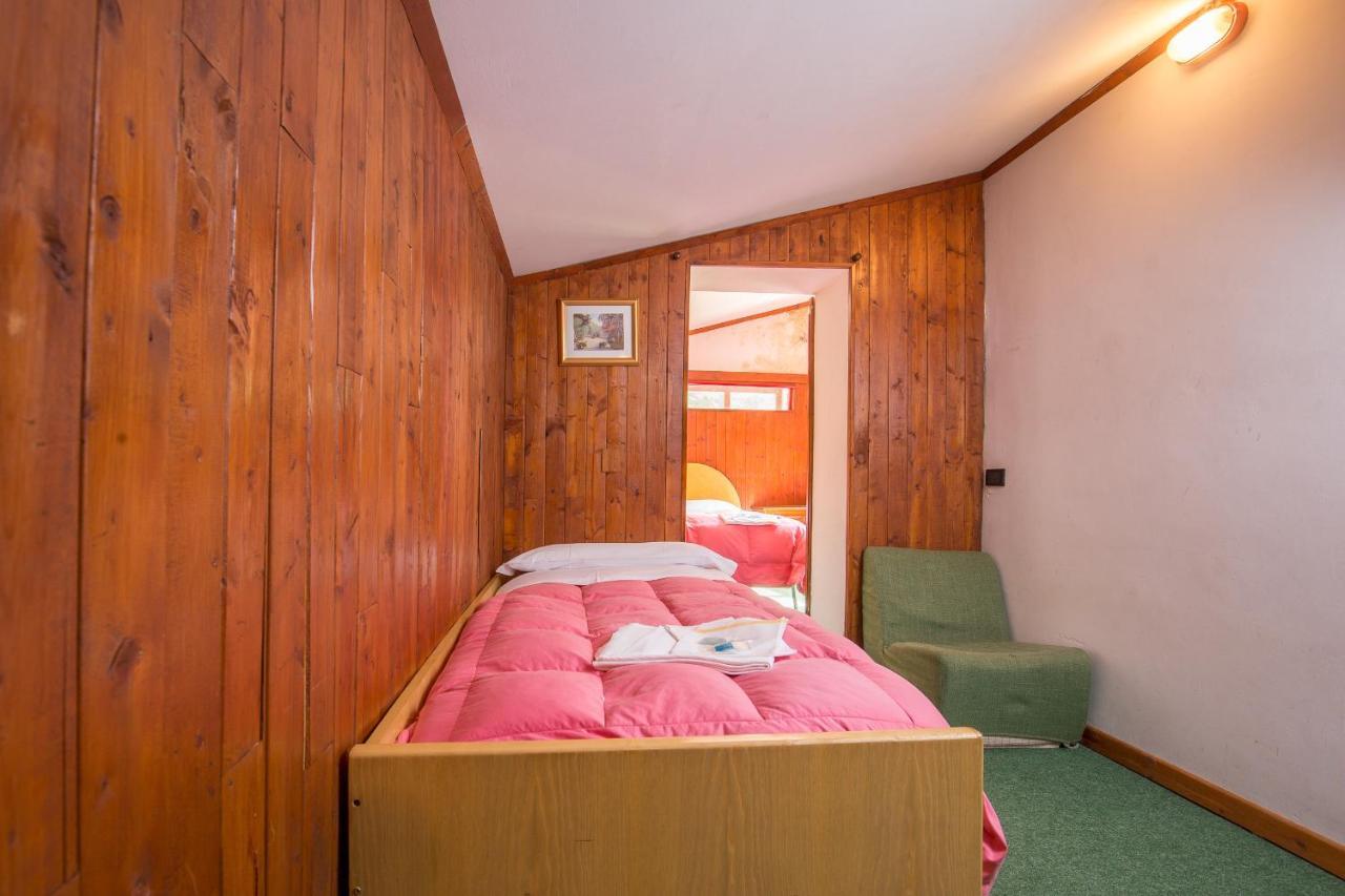 Hotel La Piccola Baita تيرمينيلو المظهر الخارجي الصورة