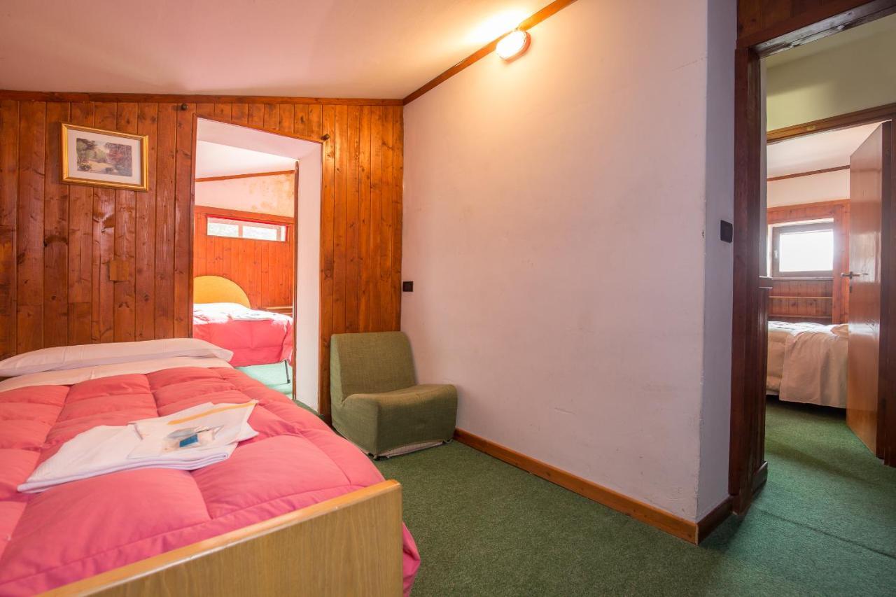 Hotel La Piccola Baita تيرمينيلو المظهر الخارجي الصورة