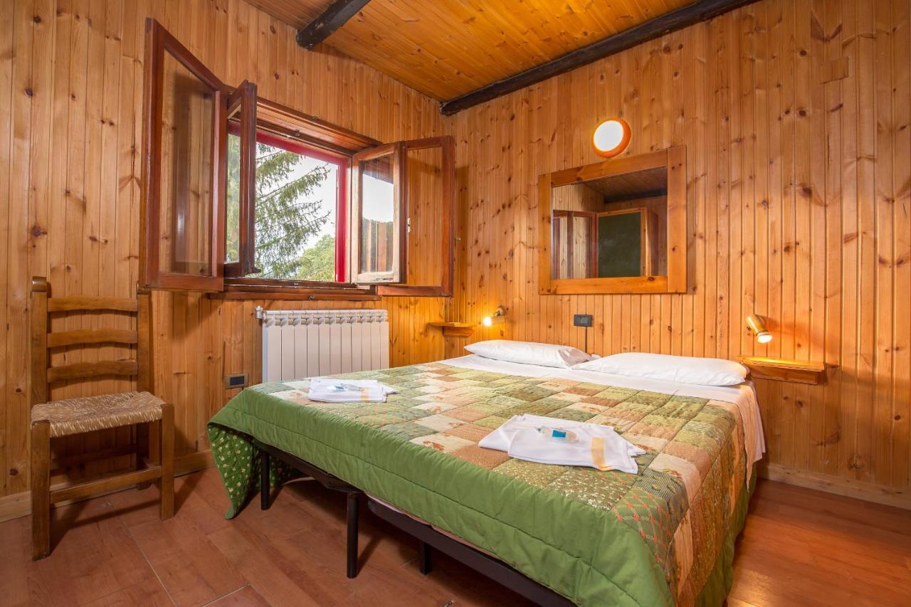 Hotel La Piccola Baita تيرمينيلو المظهر الخارجي الصورة