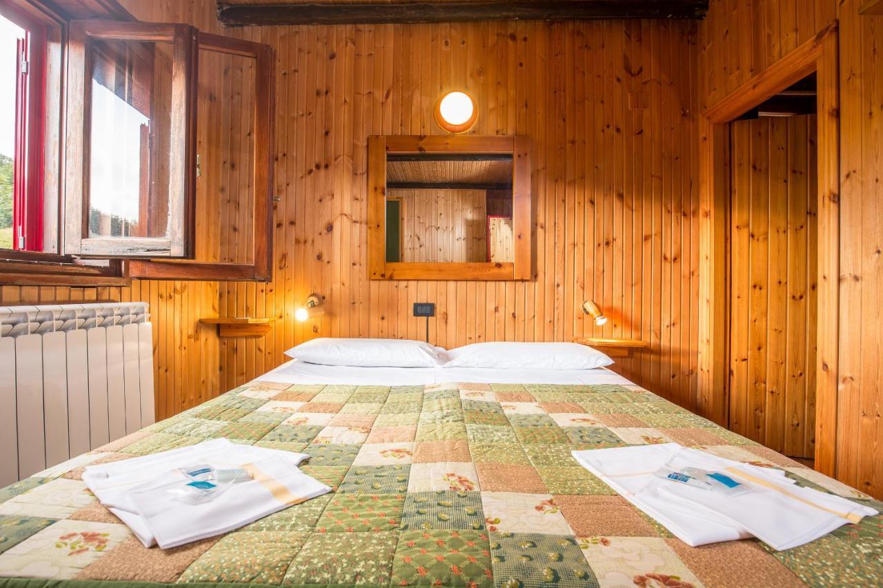 Hotel La Piccola Baita تيرمينيلو المظهر الخارجي الصورة